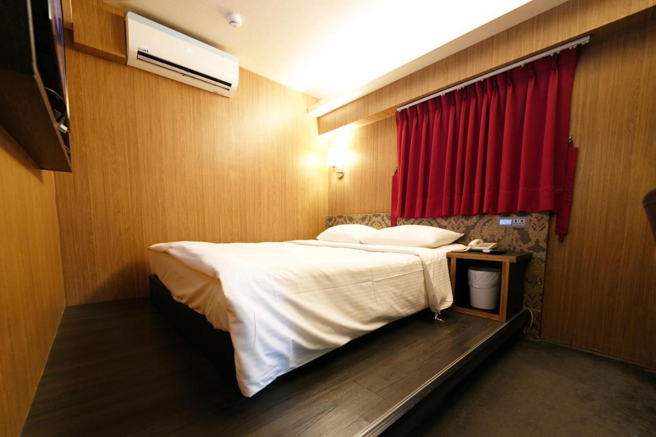 Meworld Hotel - Ximen Тайбэй Экстерьер фото